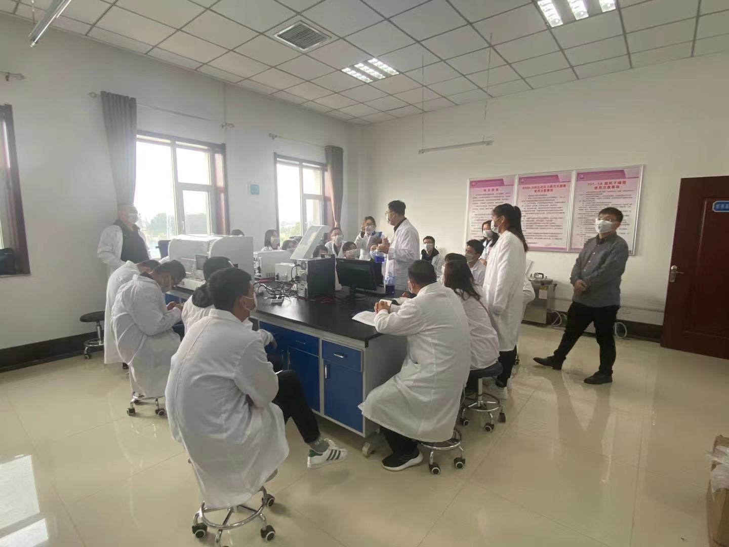 PA旗舰厅官网仪器受邀山西省水利厅全省水质检测培训会